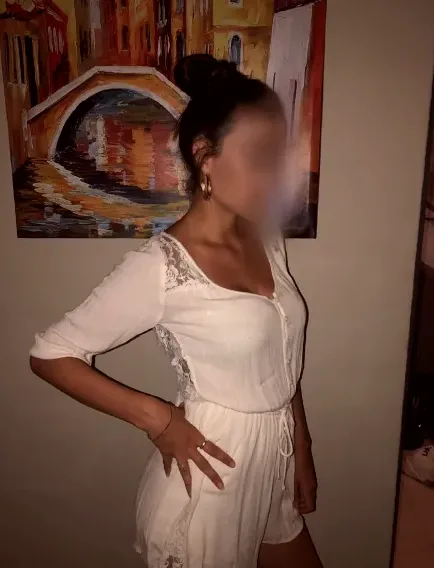 Amina, 32 años