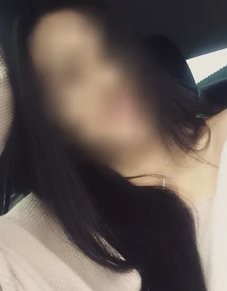 Laura, 34 años