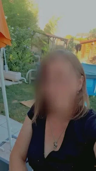 Yasmina, 37 años